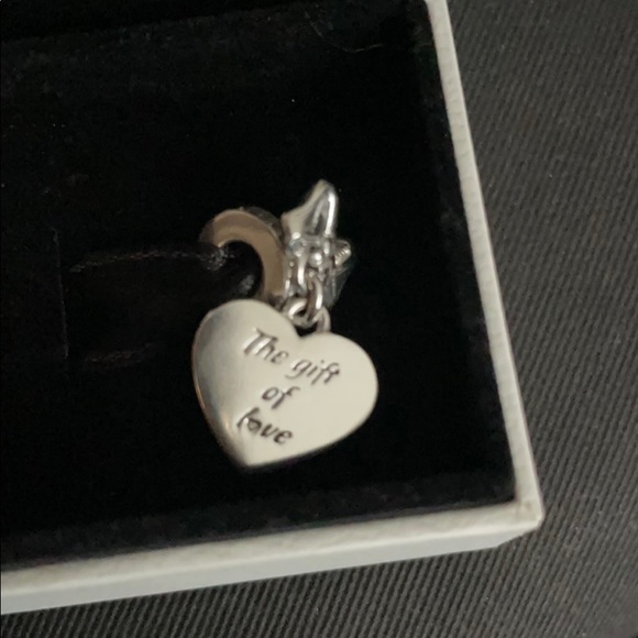 Pandora Love Charm - Picture 3 of 3